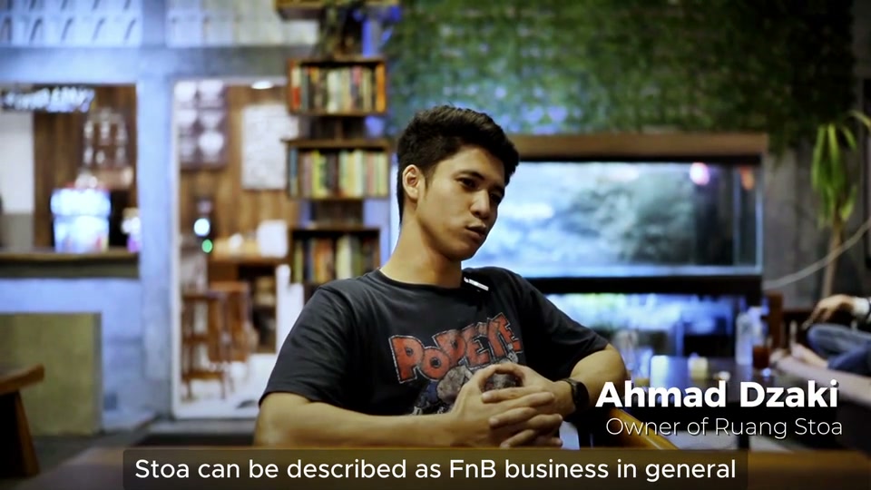 Ahmad Dzaki - Pemilik Ruang Stoa | Review Revolution customer story